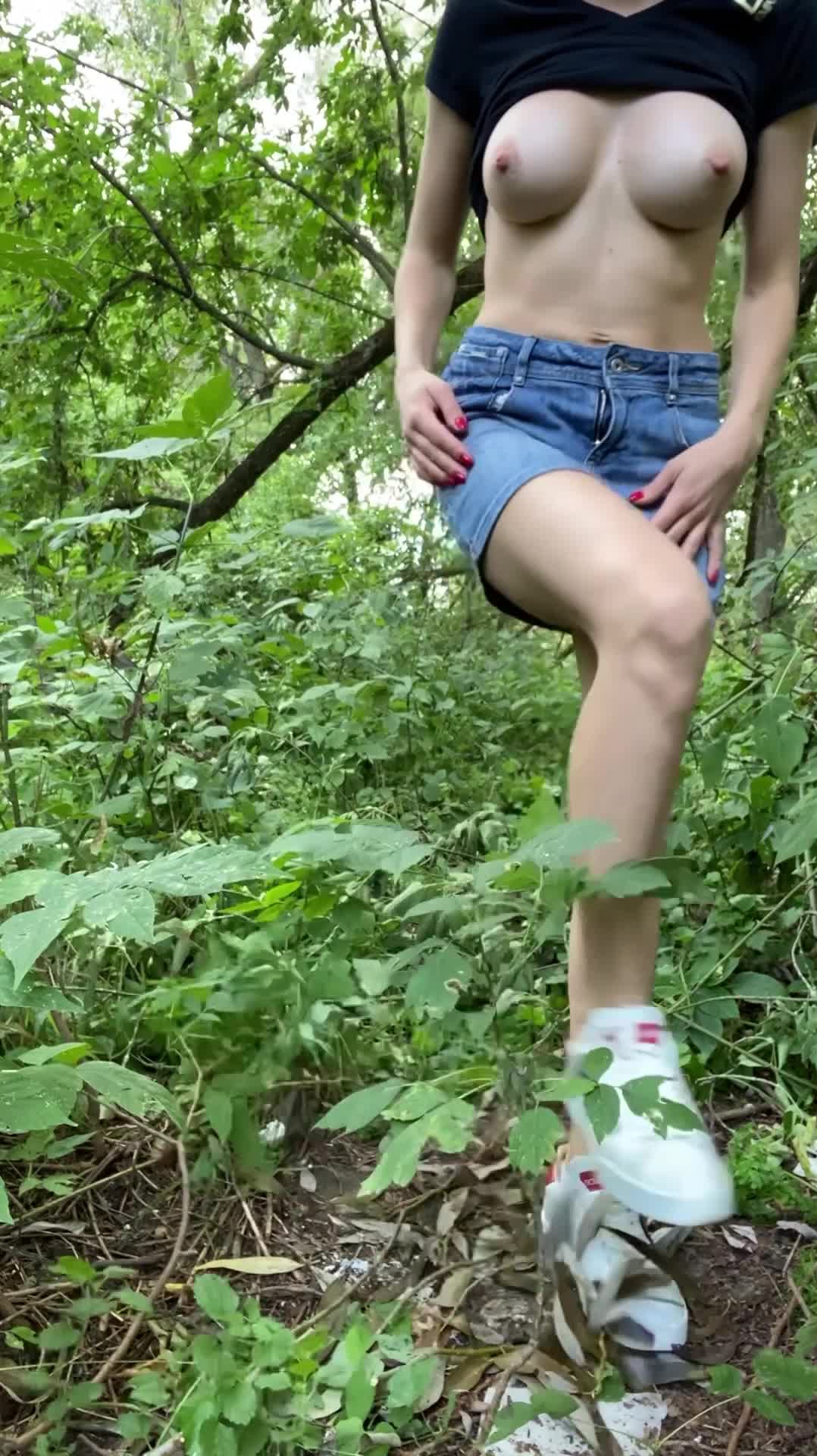 Princess Monica – Outdoor flashing tits pussy anal pee