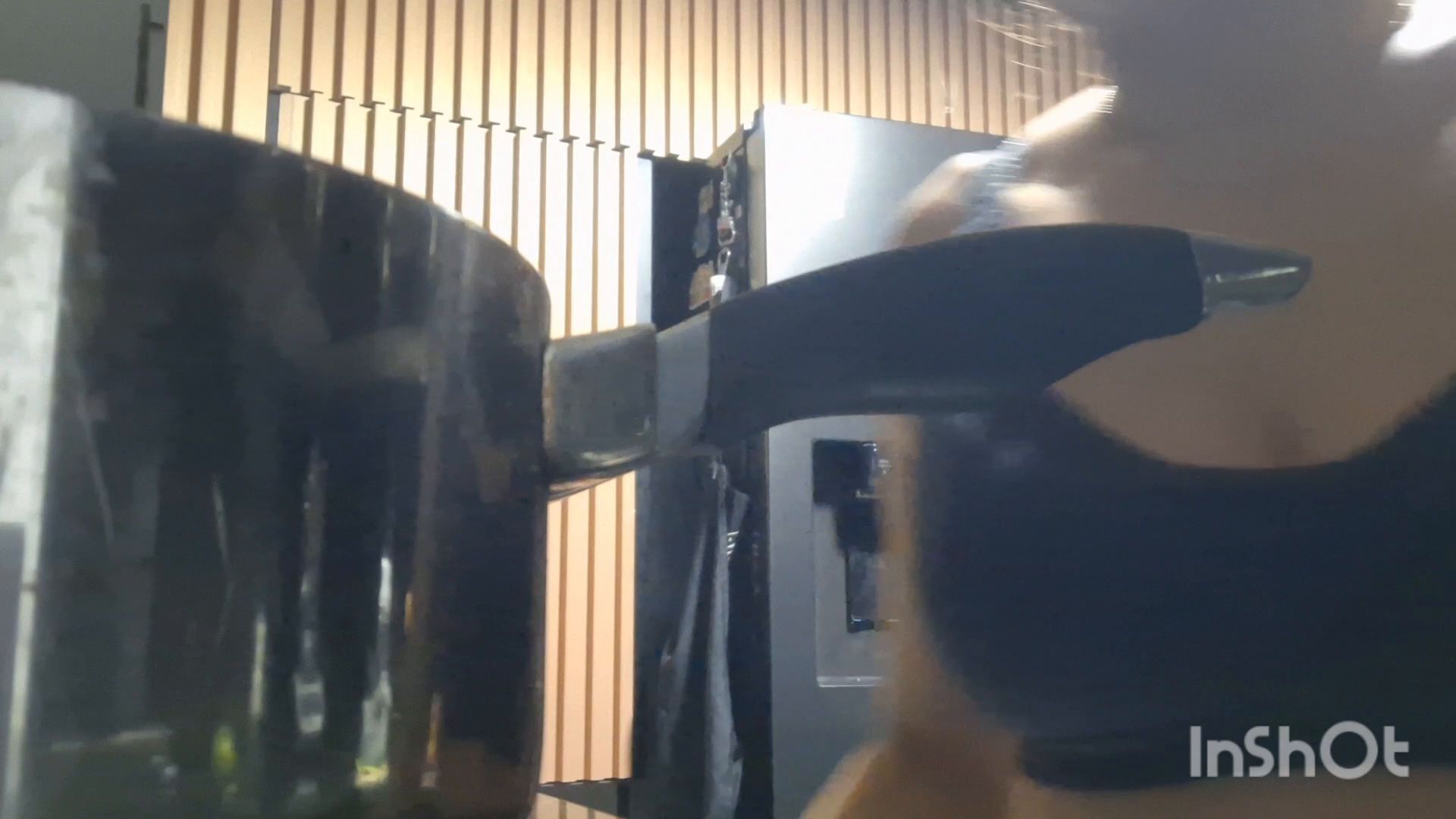 Sarathonson – onion farts