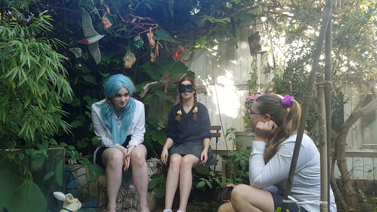 Mean girl humiliates the nerds