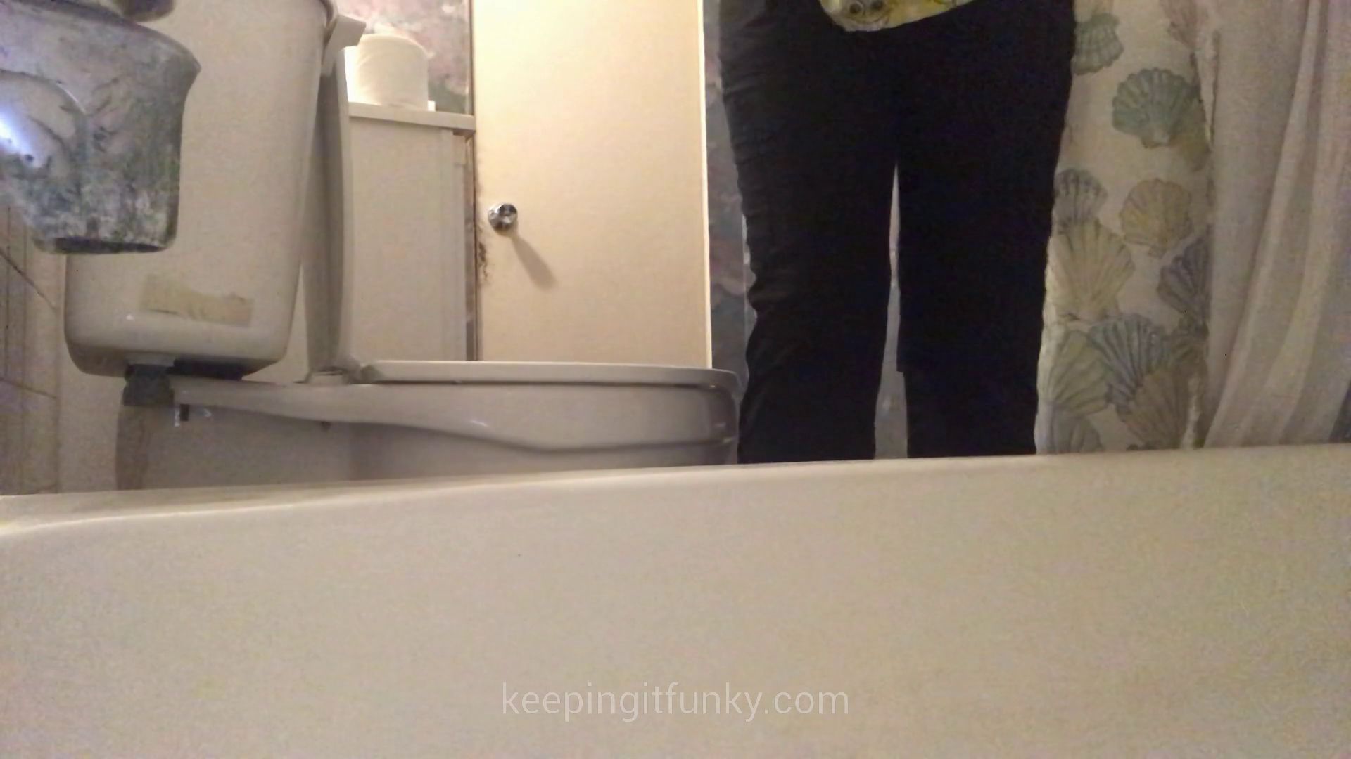 funkyladies – Smoking Redd’s Smoothie Double Bubbleguts!!