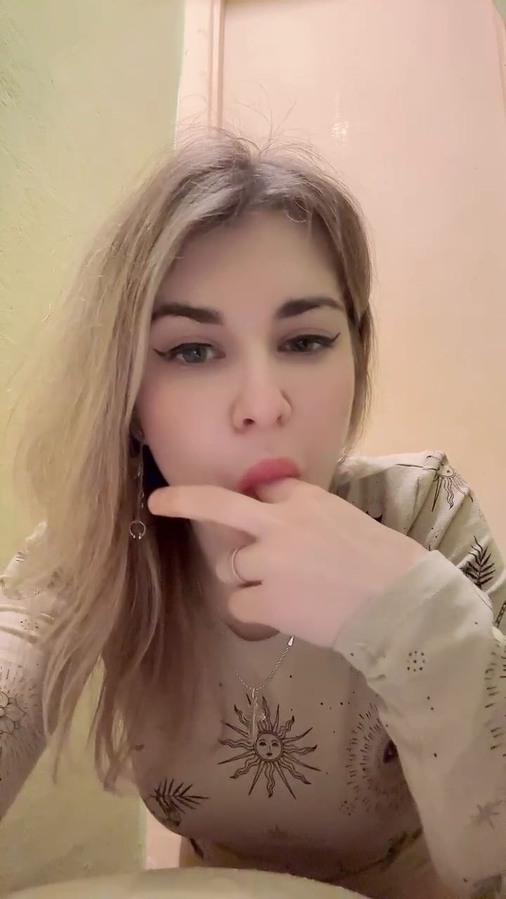Misty Phoenix   Tasting poop and vomiting in public toilet