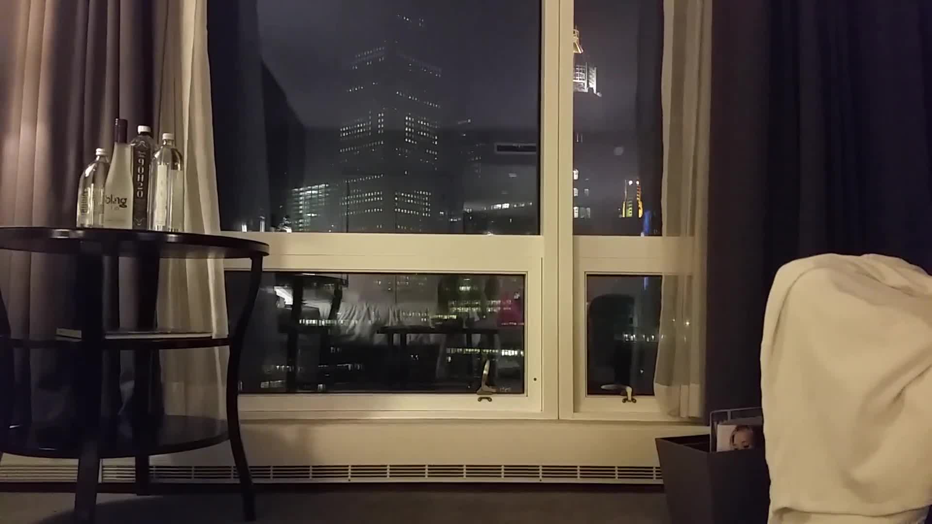 CandieCane – Floor peeing at trump Chicago hotel