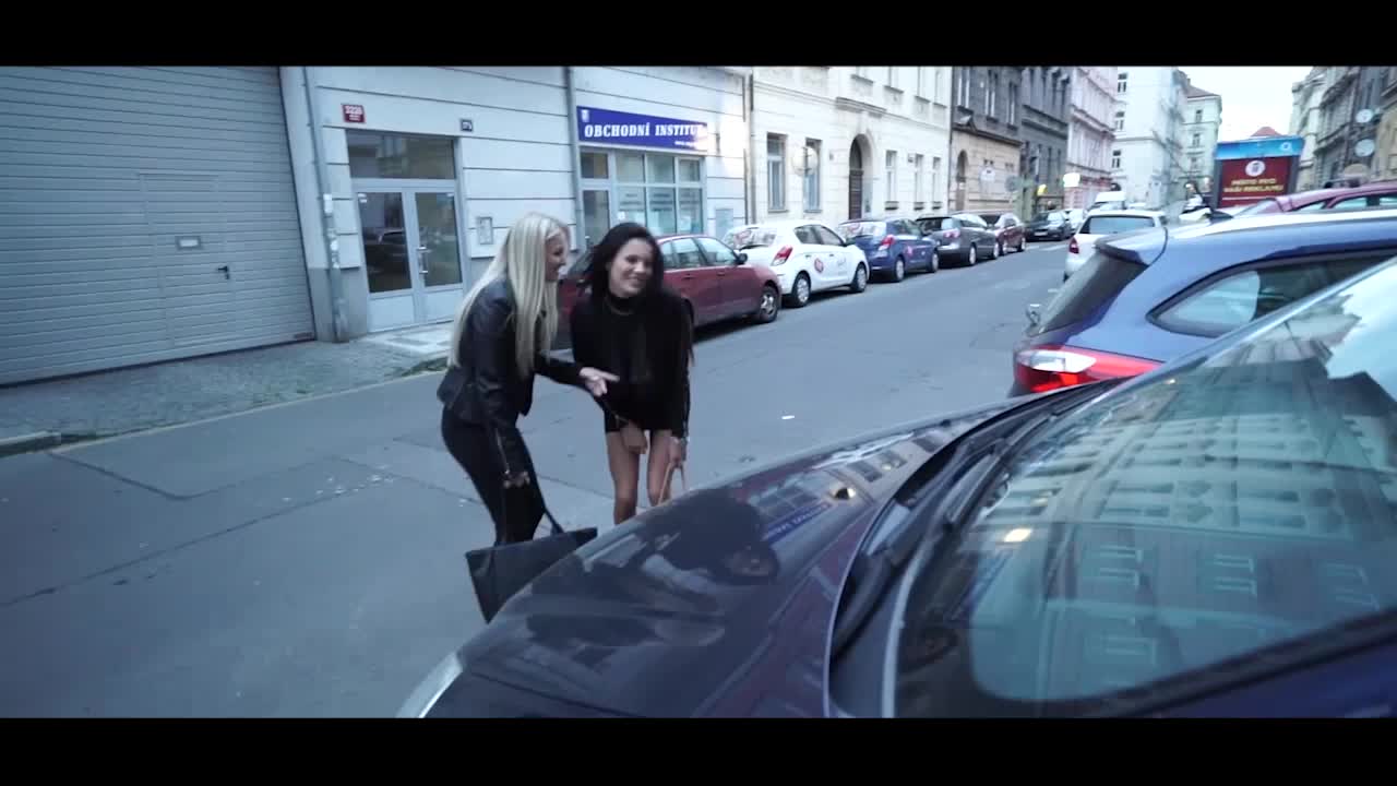 Drunk girl piss compilation