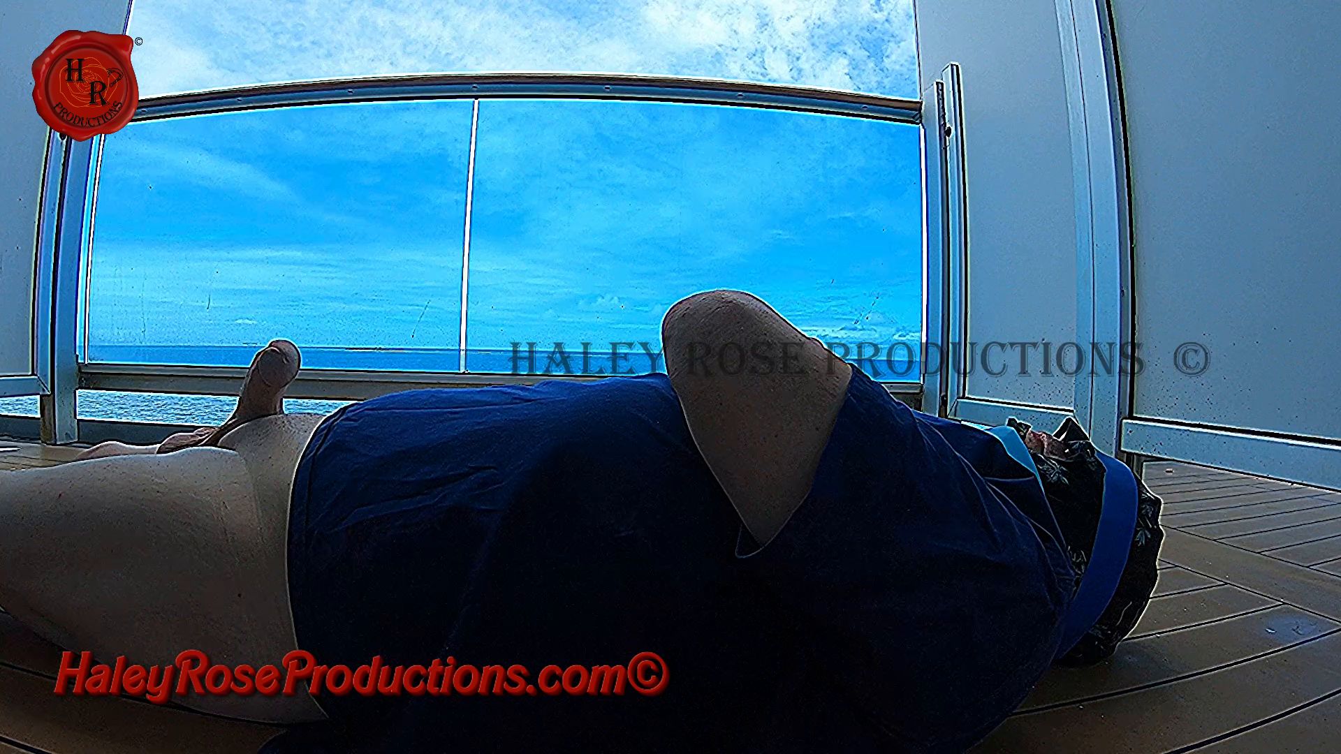 Haley Rose – Cruise Ship Balcony Shit Feeding