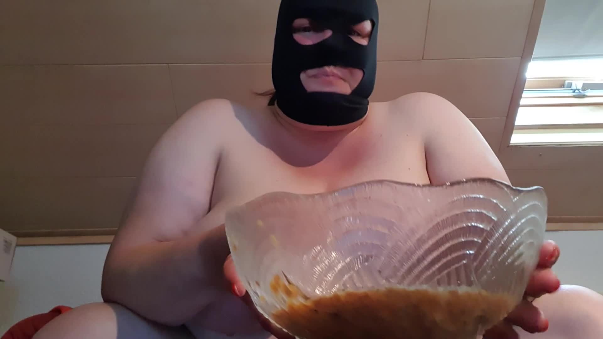 Bizarrlady – eat my vomit slave pig