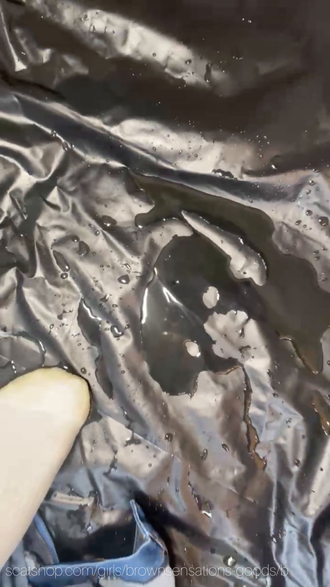 SamanthaStarfish – Birthday Cake Shit Smear 2019