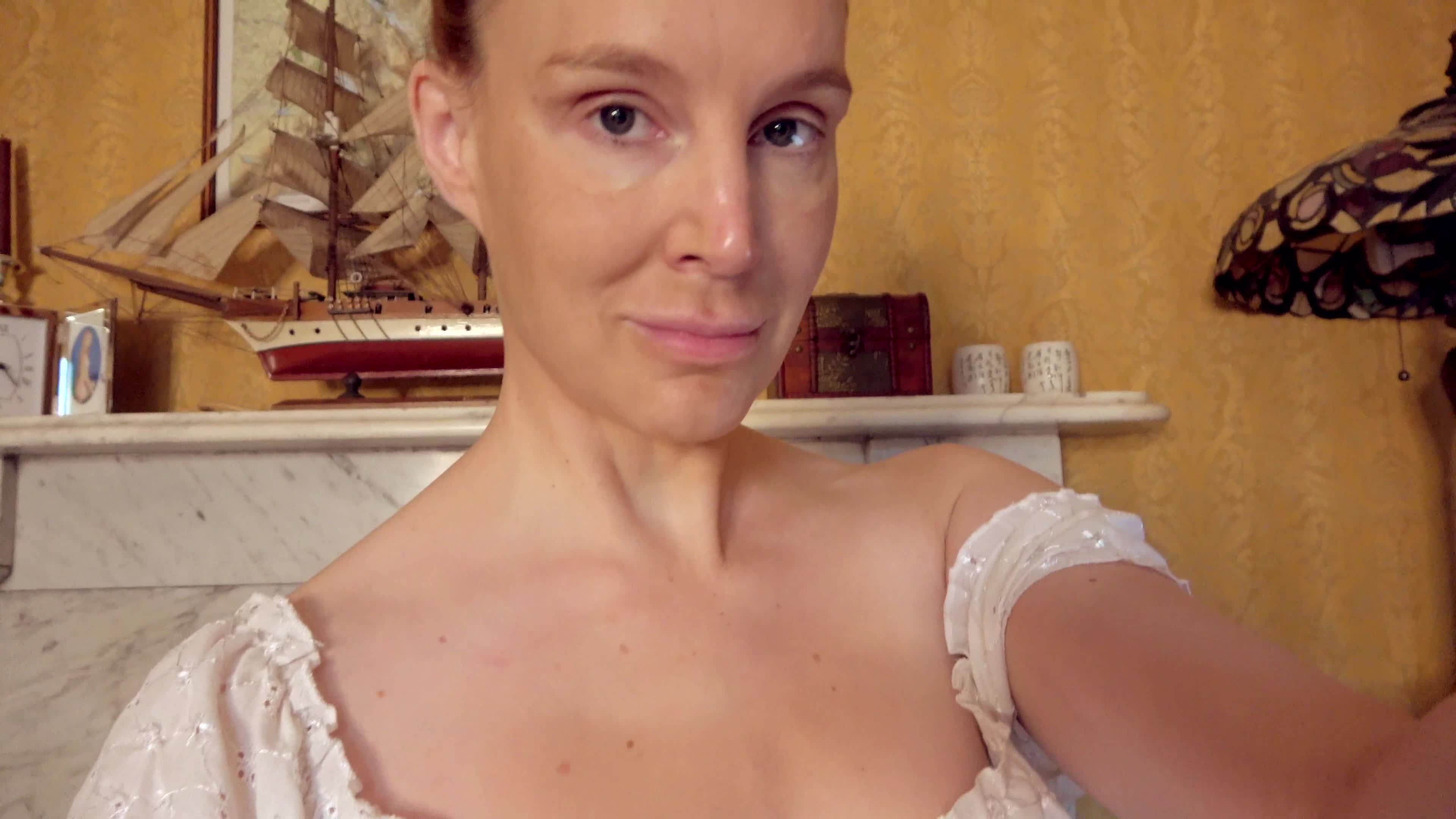 Ariel Anderssen – Watch Me Pee As Your Reward