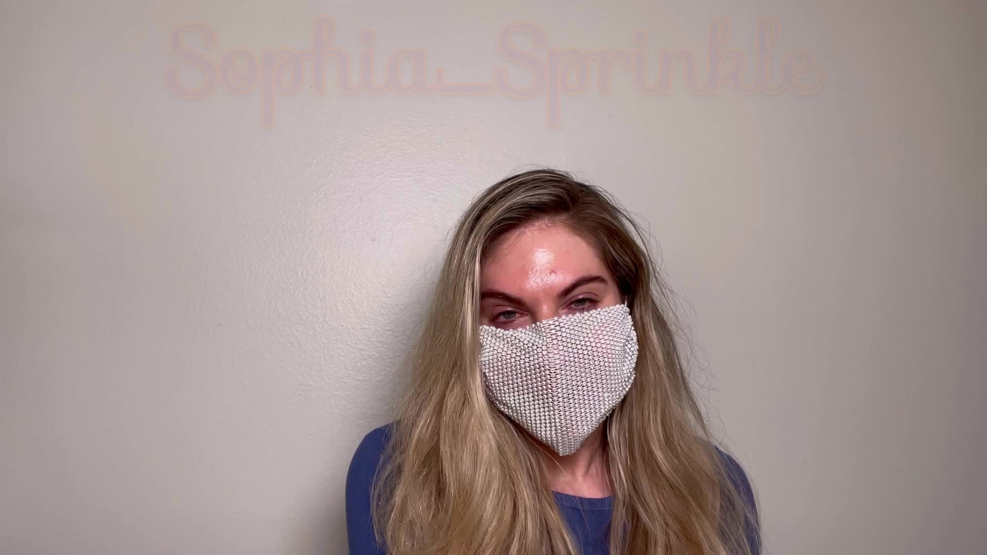 Sophia Sprinkle – 2 HUGE Heavyweight Shits