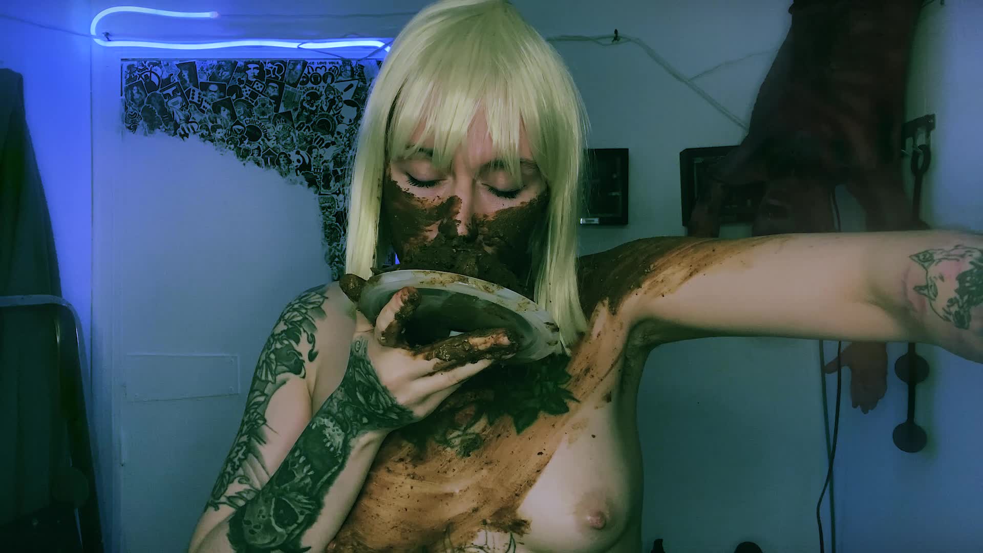 DirtyBetty – Real Scat Mole Rat Experience