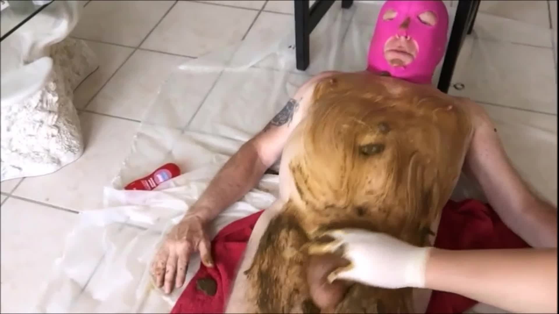 girlsscatandpiss – Enema and I shit a lot on the slave