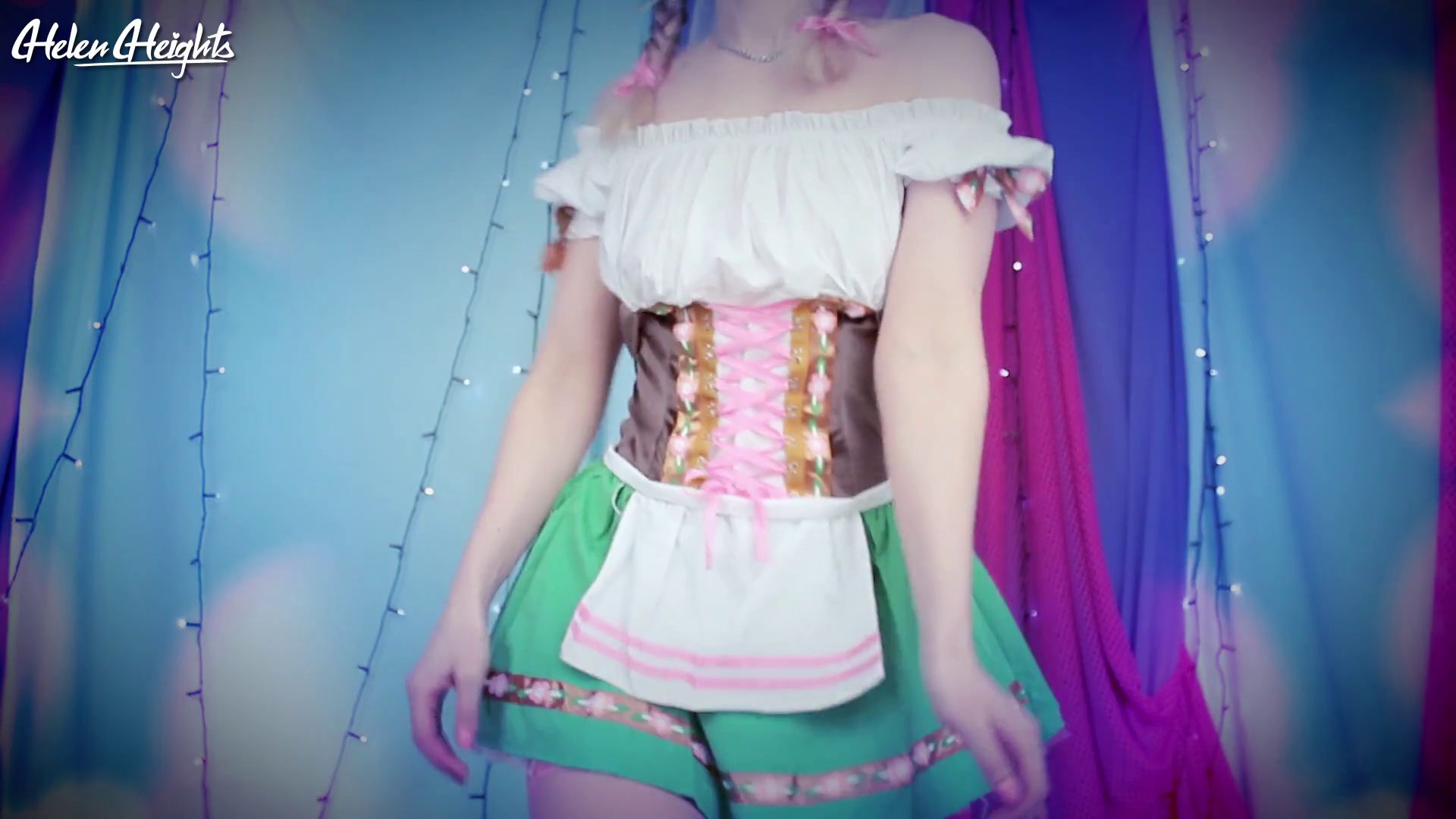 Helen Heights – Swig My Pee at The Party