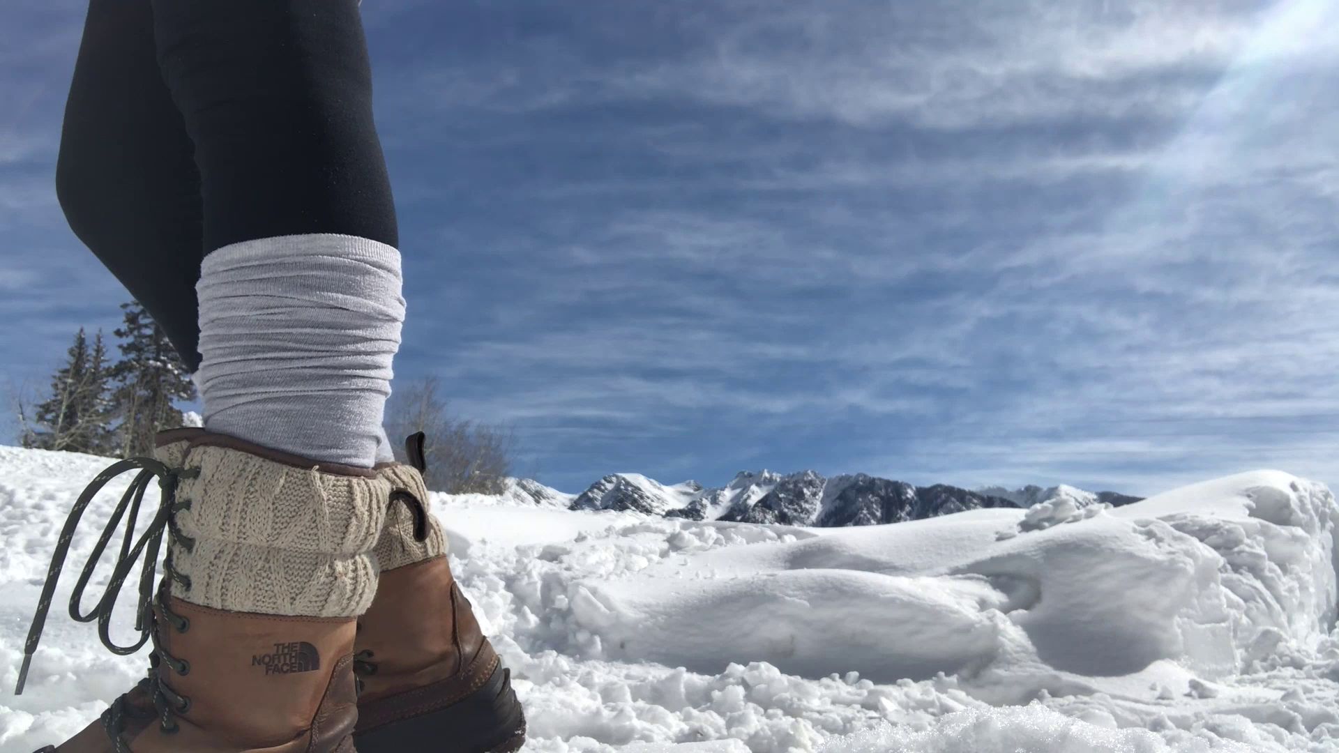 Aspen Eden Outdoor Pee Compilation ManyVids