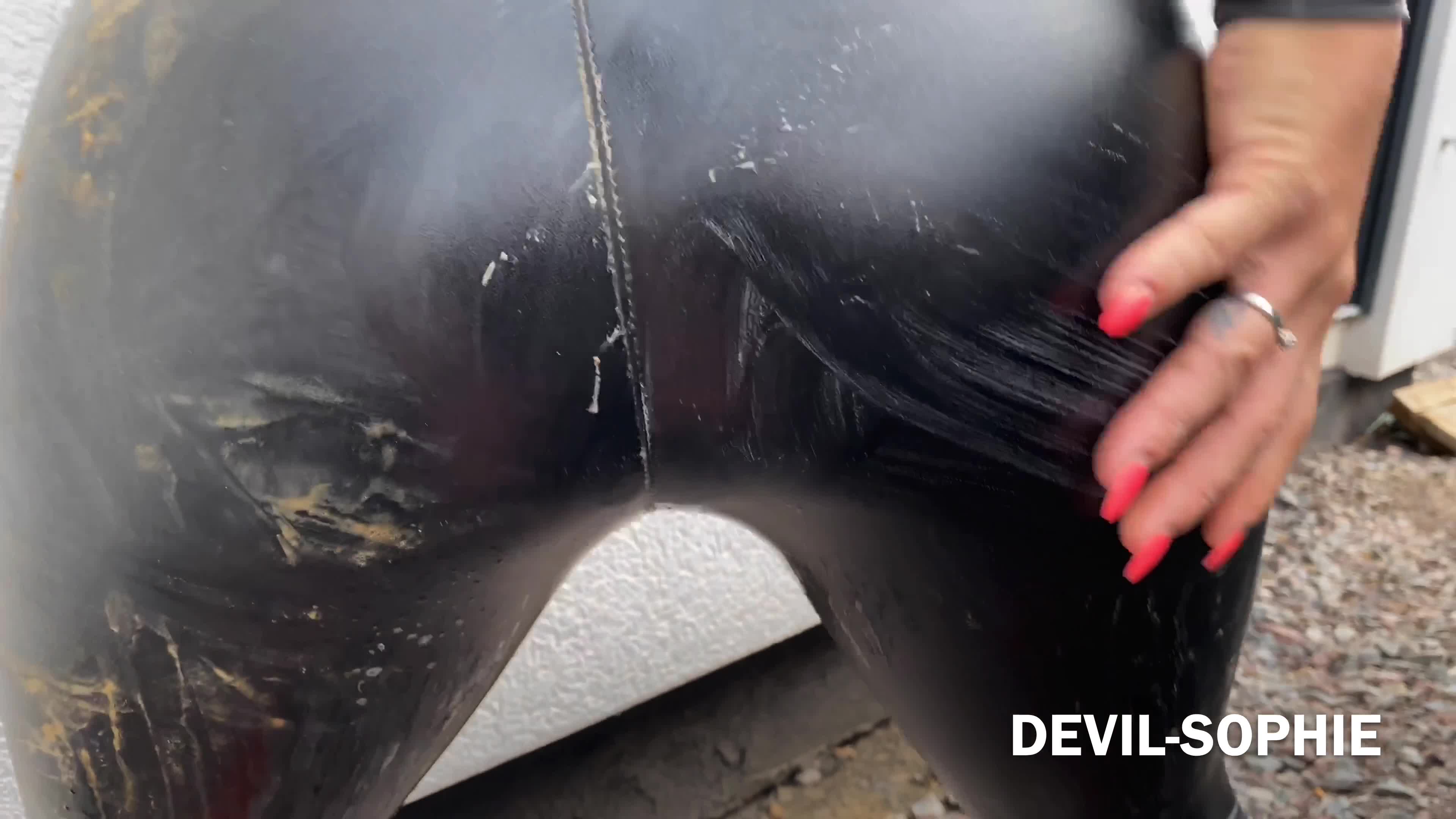 Squeezed into the latex pants – better in the pants than on the stinky d…