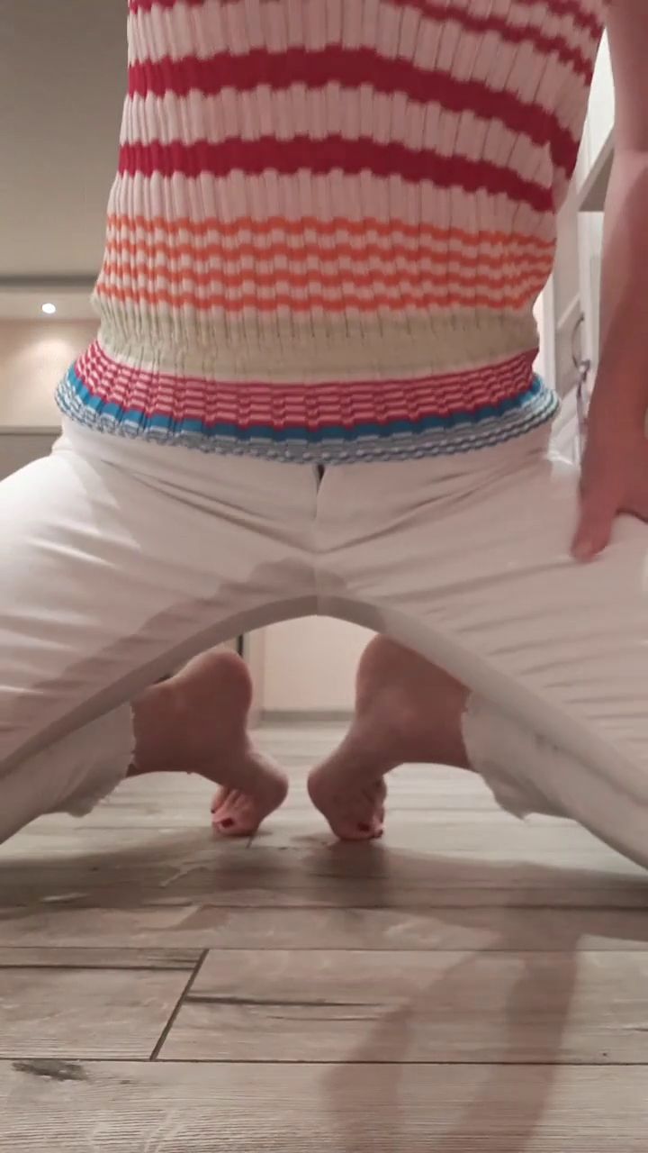 DirtyFraulein – White jeans pee poo humiliation