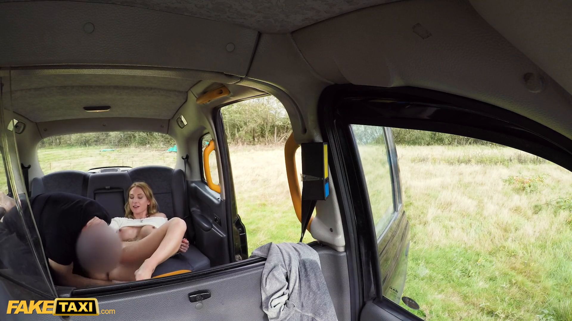 Fake Taxi Golden showers from Victoria May for dirty cab driver