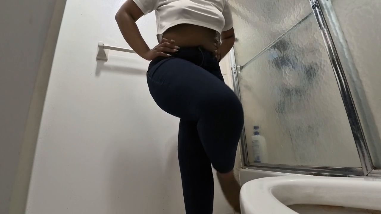 How Long can I Hold it while looking at the toilet