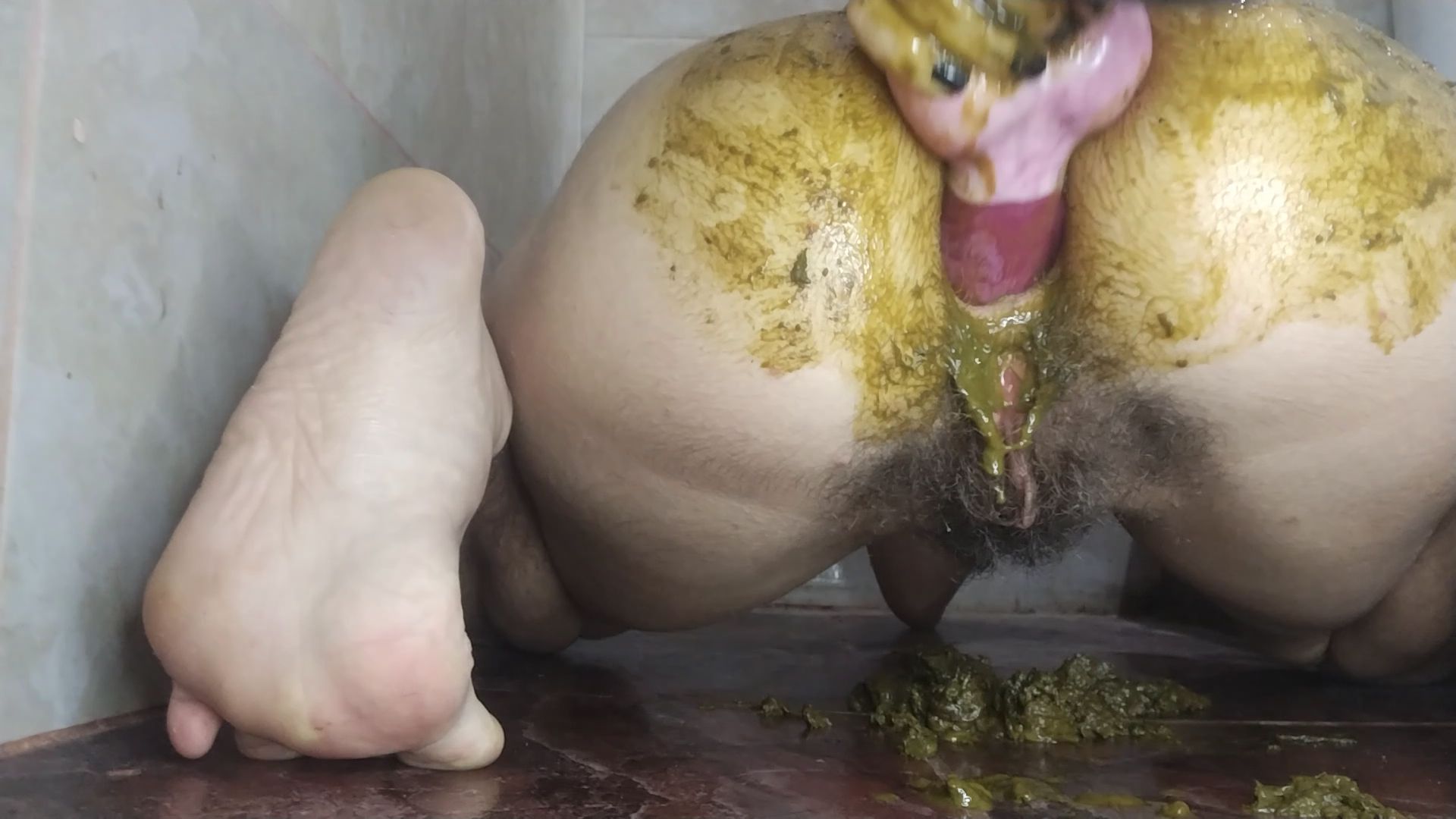 Pipaypipo – Sloppy scart farting