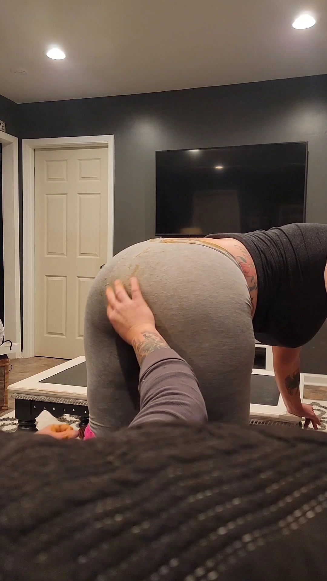 Lexipoo – Lexi gets messy with her biggest fan