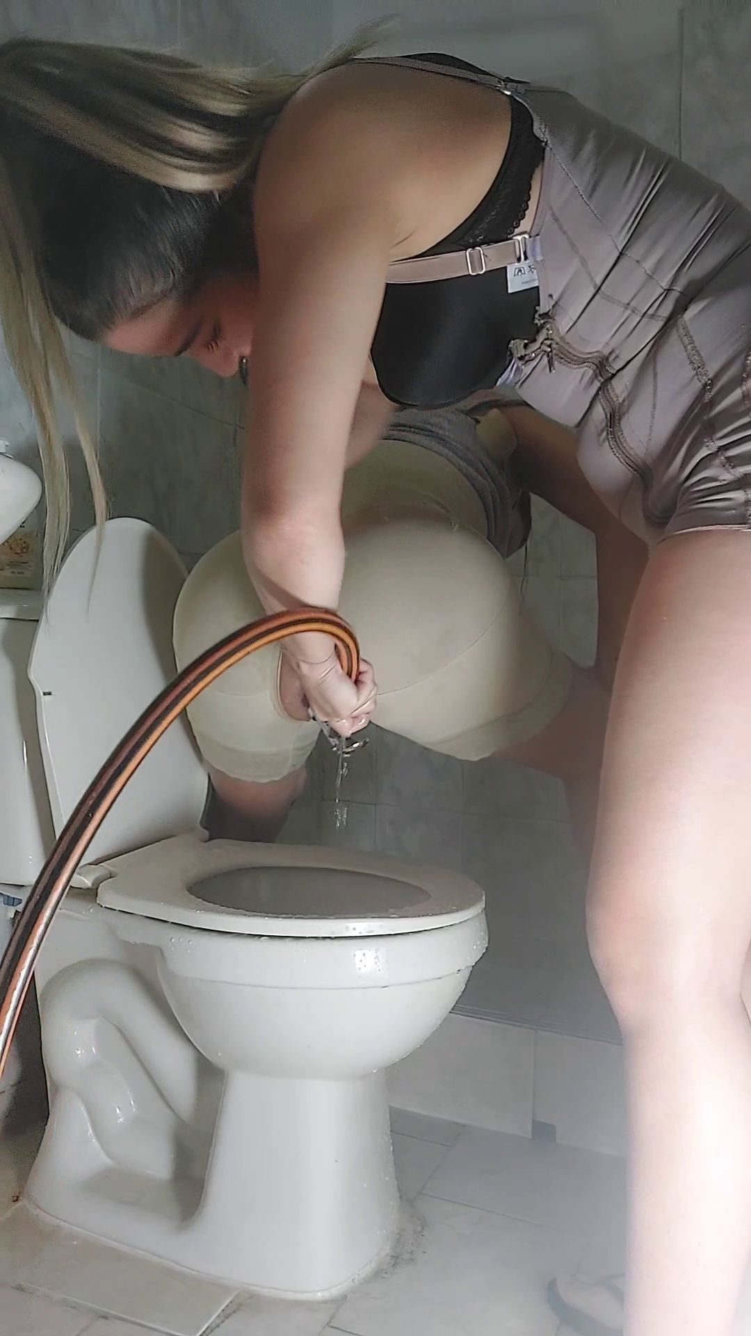 Sarathonson – Through thick and thin