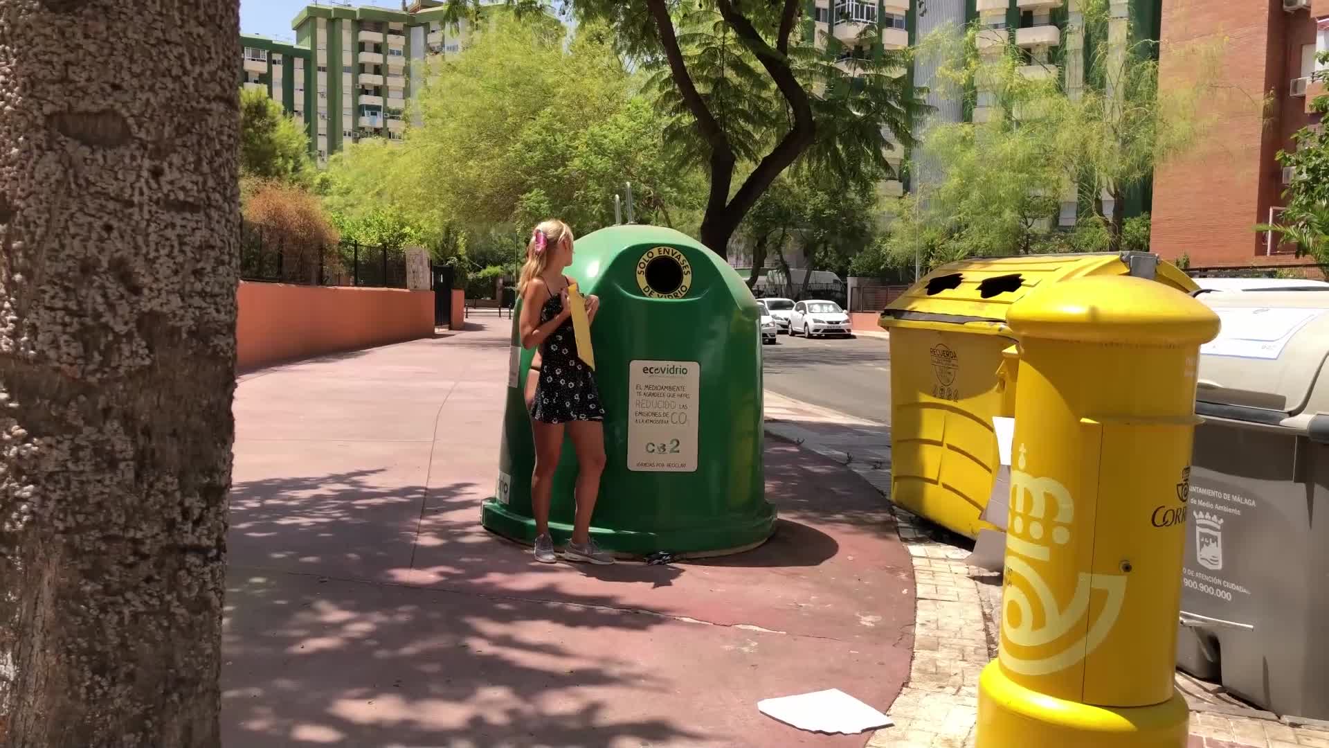 iviroses – put my clothes in mailbox