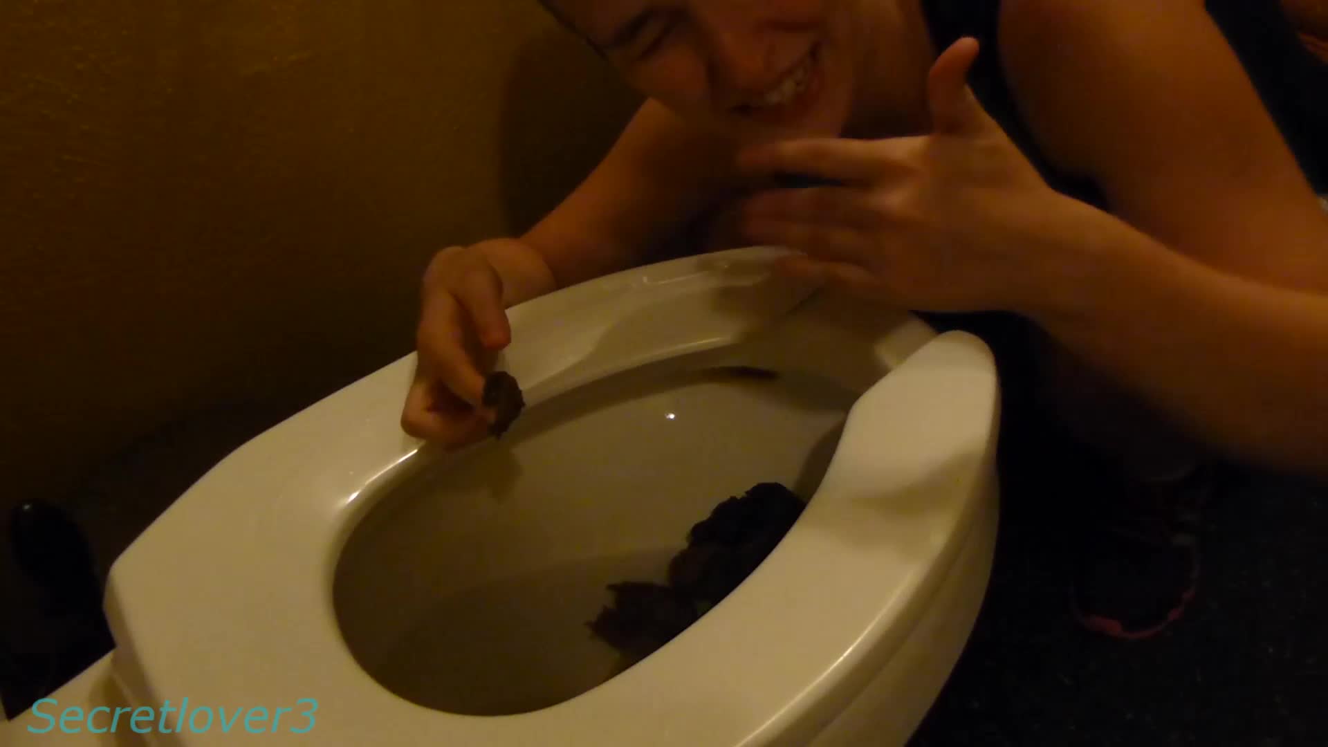 Secretlover3 – Multicolored shit explosion with tons of farts and pee