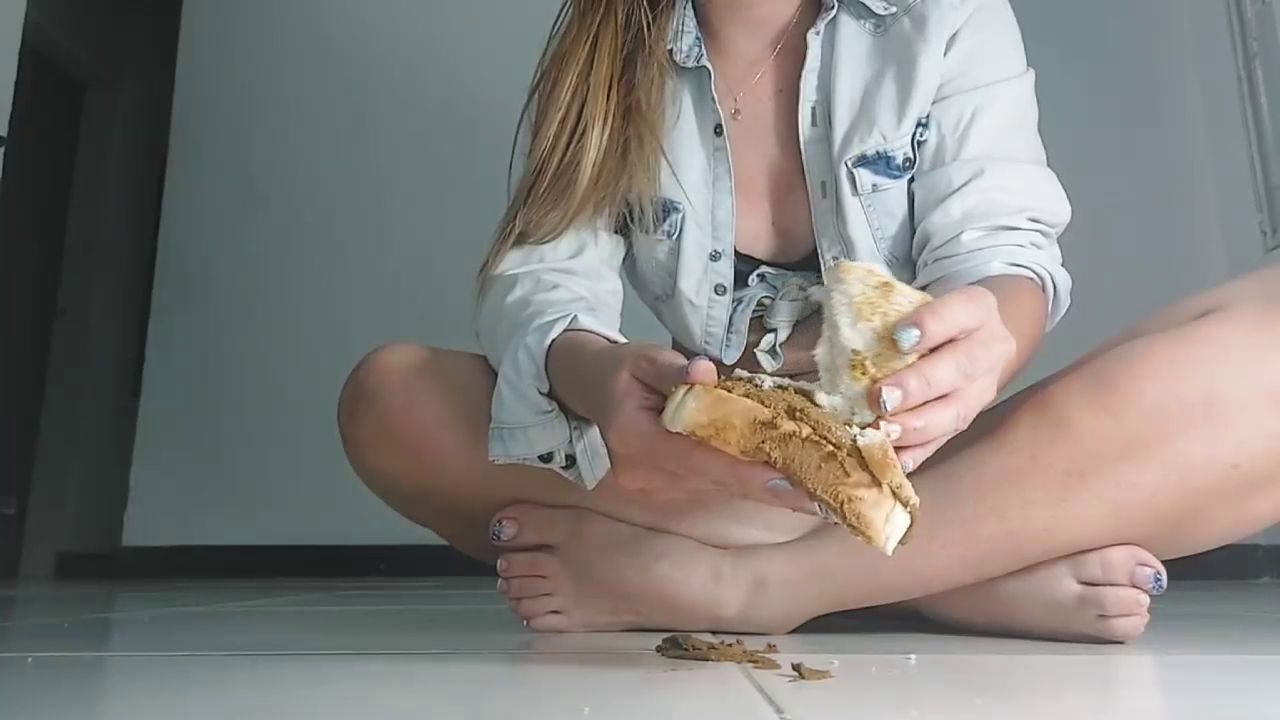 NataschaDirty – I made a sandwich with my poop