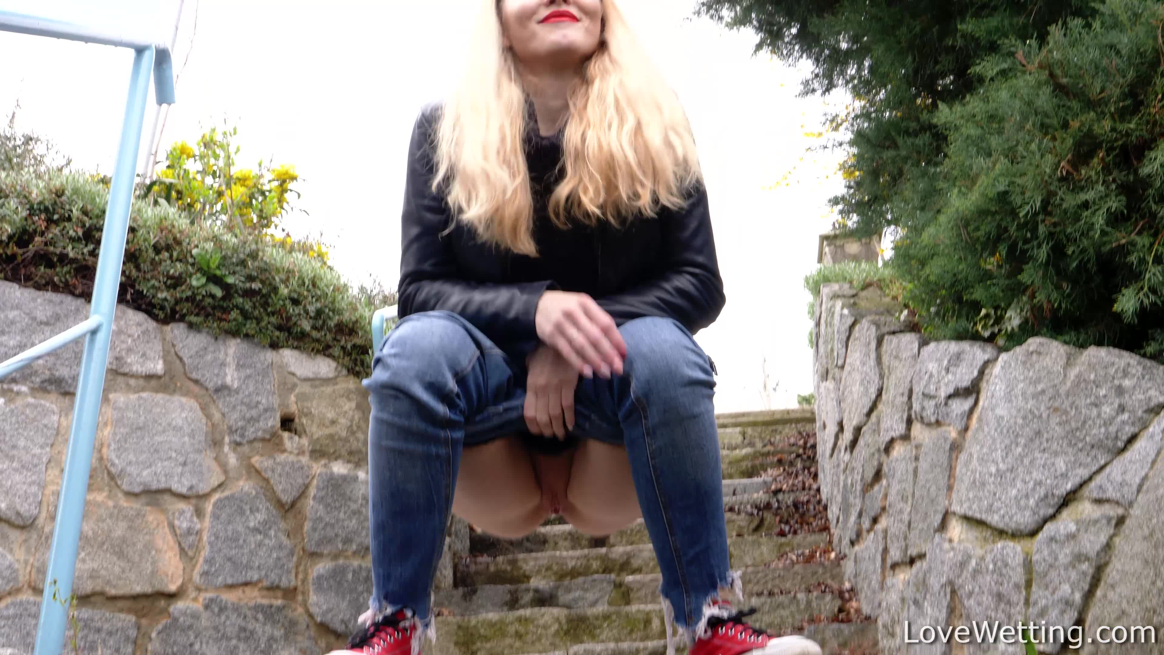 Bonus with Katis 2 pissing in public, HD