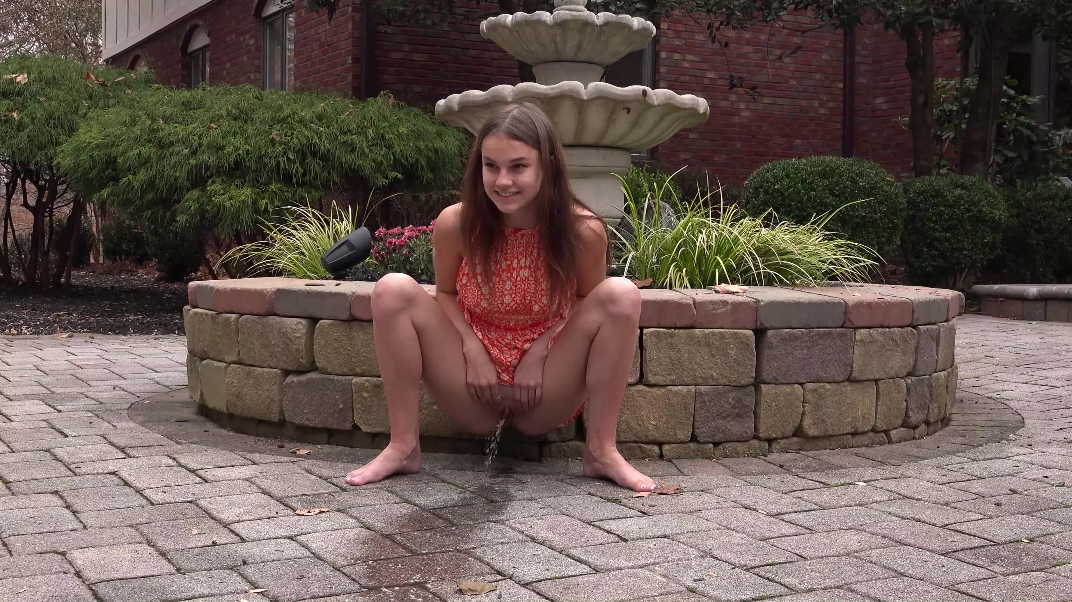 Ellie Eilish – Be Mine