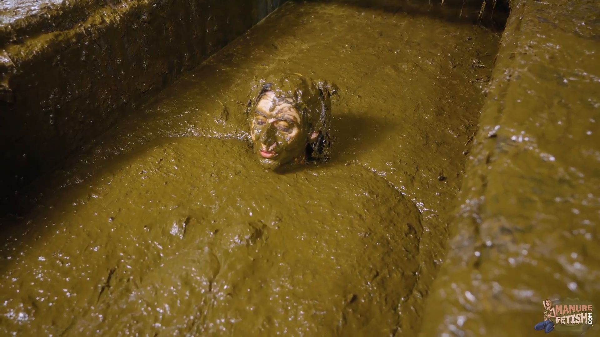 Kaitlyn Katsaros – Aliens In The Manure Channel