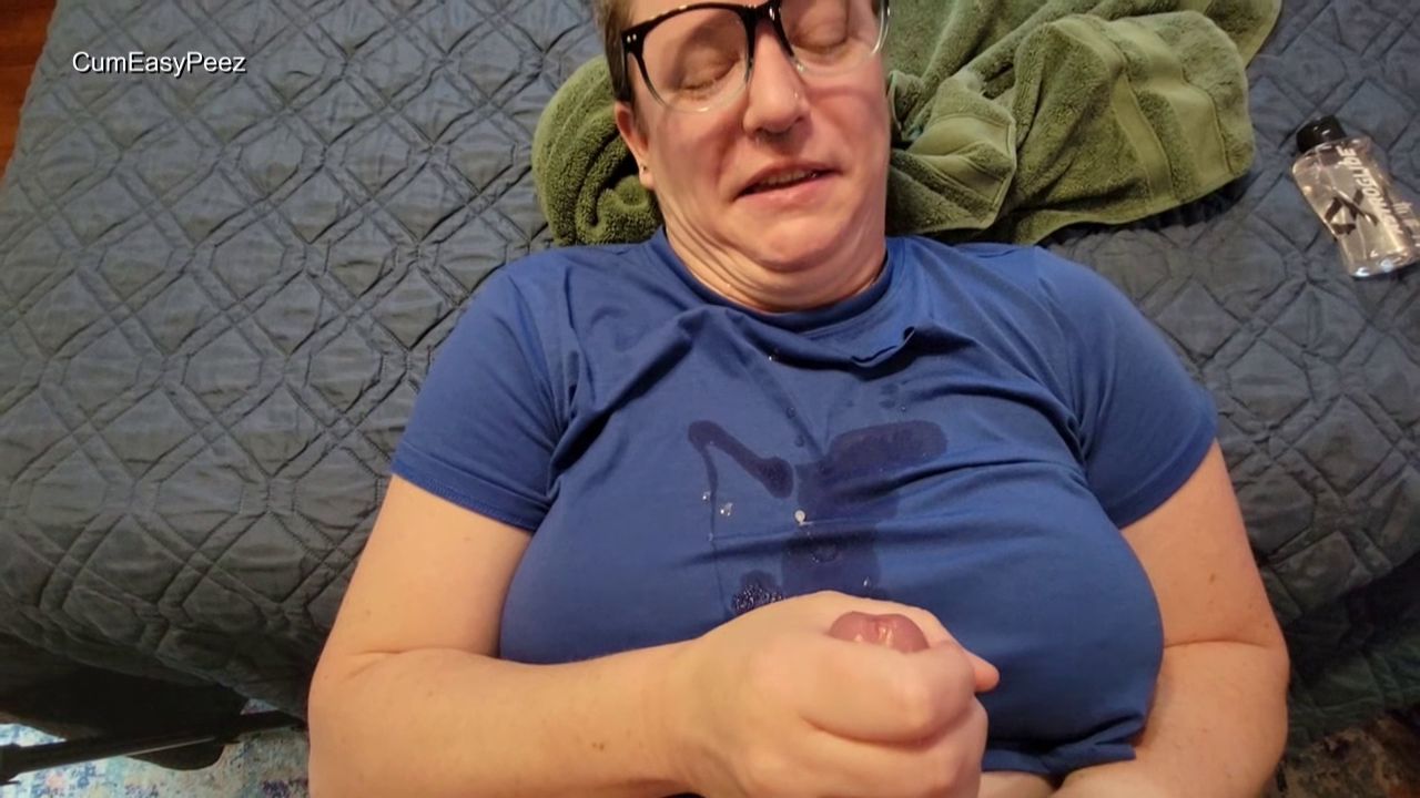 CumEasyPeez, Cum and Piss all Over Her