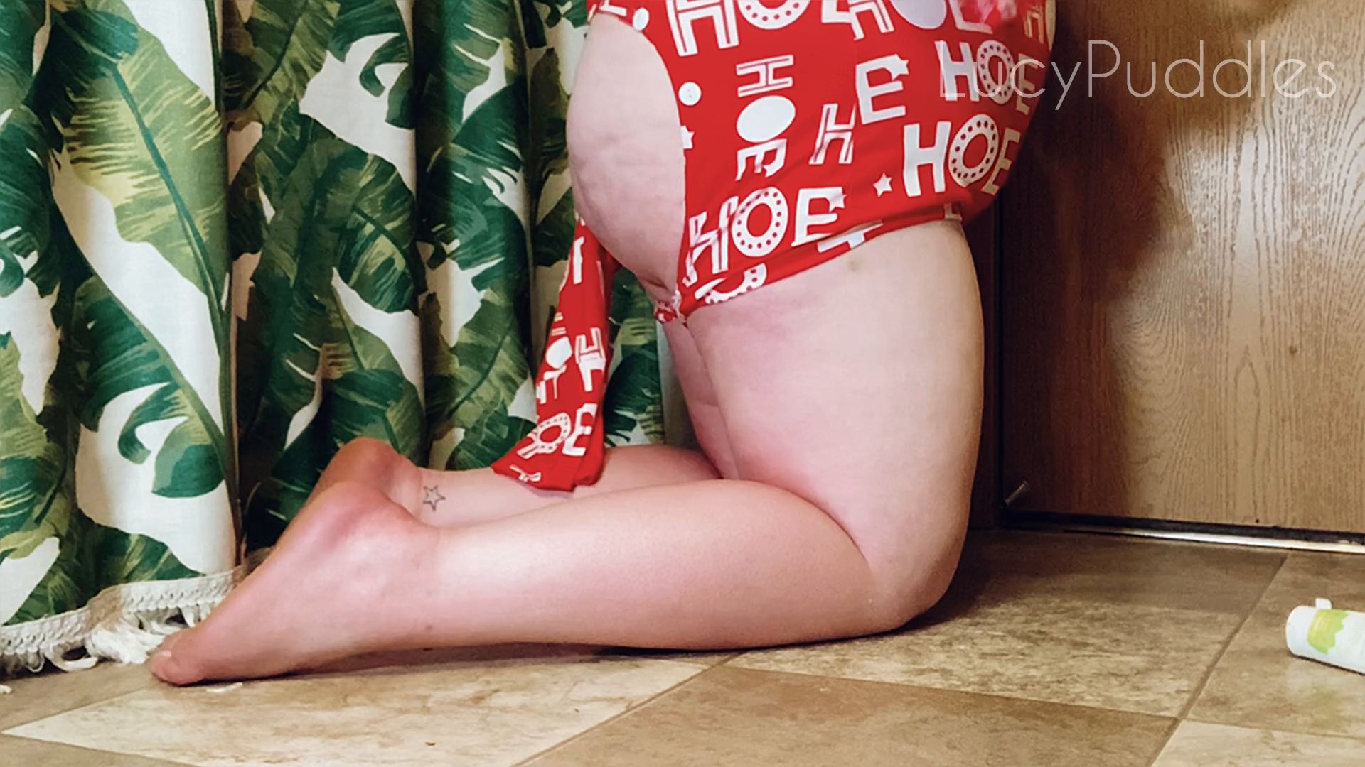 LucyPuddles – Deeply Stuffing My Dirty Ass