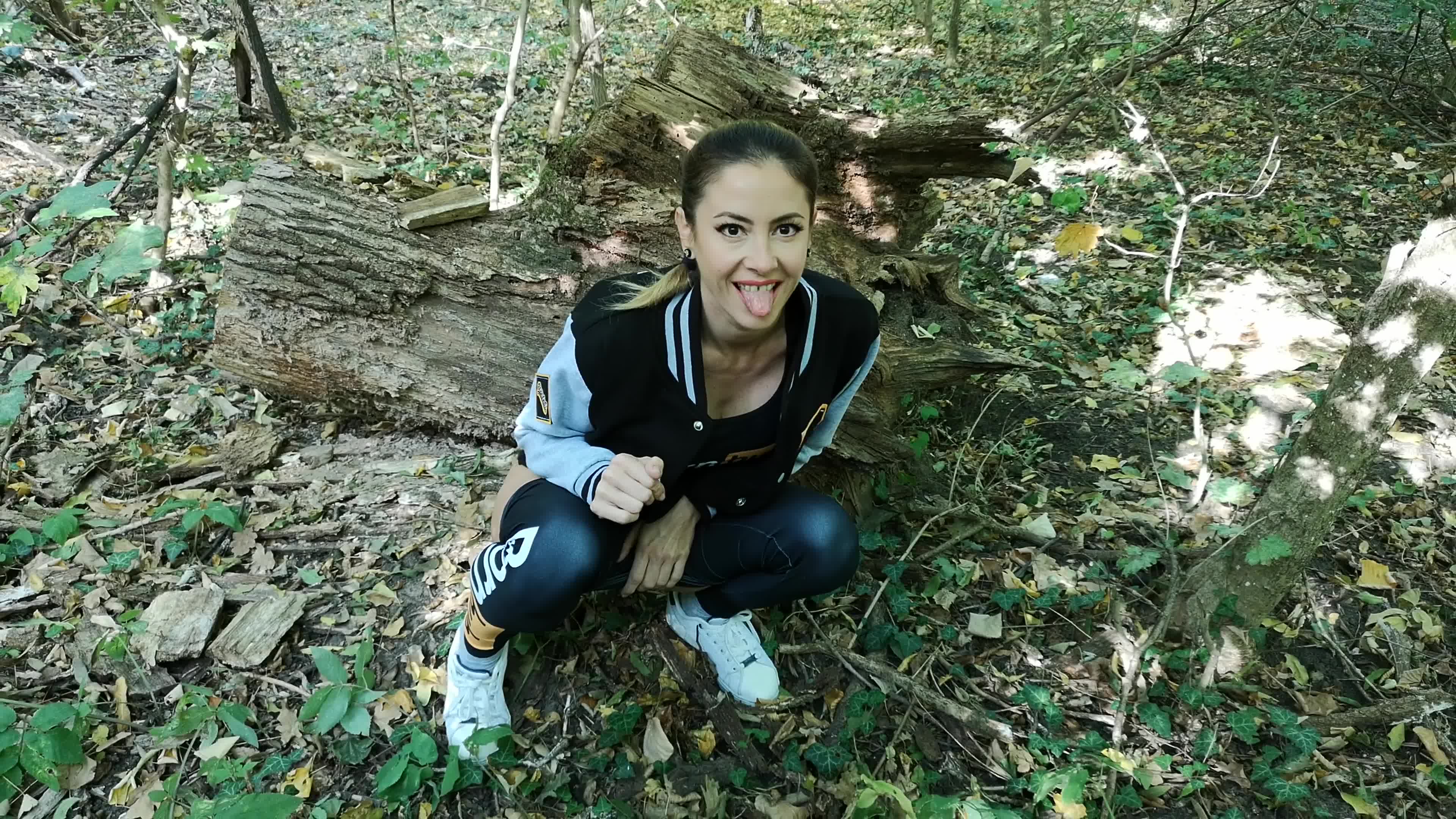 Wet Kelly – Peeing in Public in the Forest